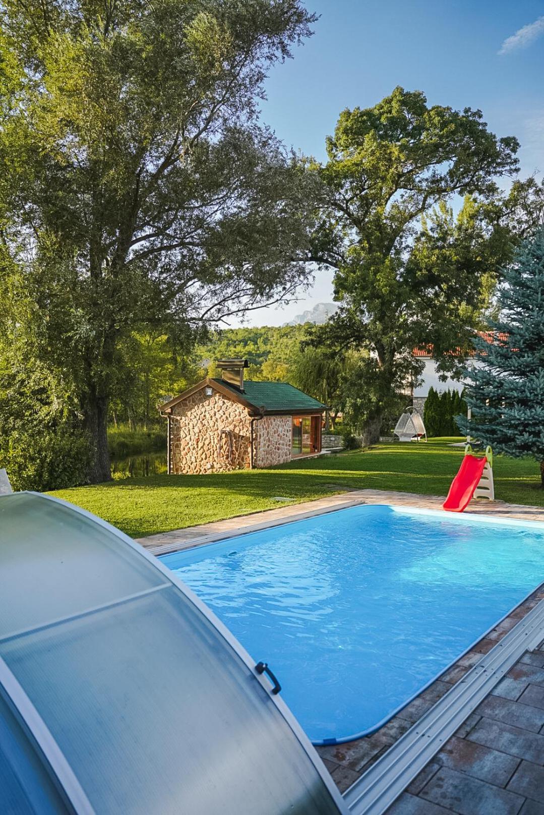 Villa Leko Dream House Cetina Exteriör bild