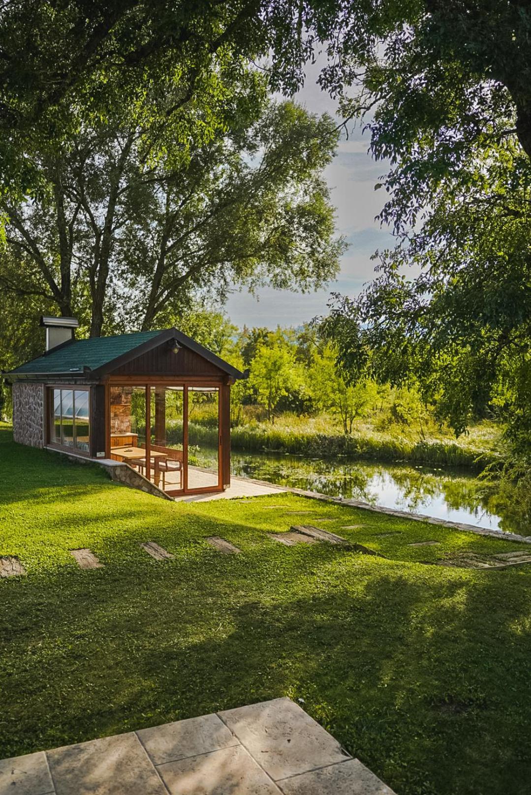 Villa Leko Dream House Cetina Exteriör bild